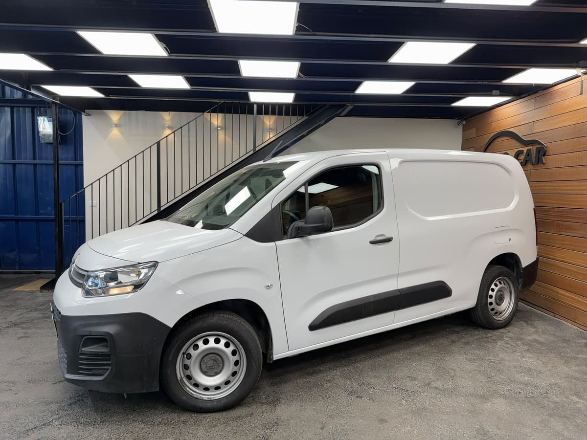 סיטרואן BERLINGO שנהב לבן
